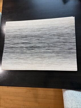 Neutral Placemats x 6 - Light Gray and Cream 13”x18”